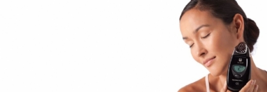 speziell entwickelte ageLOC® Edition Nu Skin Galvanic Spa System™ II