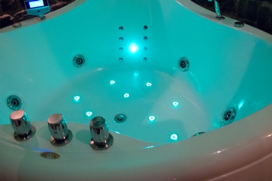 Duo Massageraum 'Phuket' Mandarin Spa Nimwegen, Niederlande. (2)