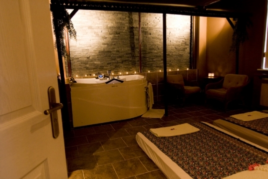 Massageraum 'Bali' Mandarin Spa Uden, Niedelande. (0)